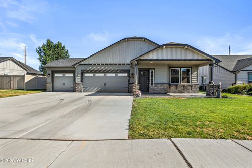 6109 Cottonwood Loop, Yakima, WA, 98903-6103 | Card Image