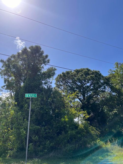 5540 Nw Kyle Ct, Port St. Lucie, FL, 34986-3907 | Card Image