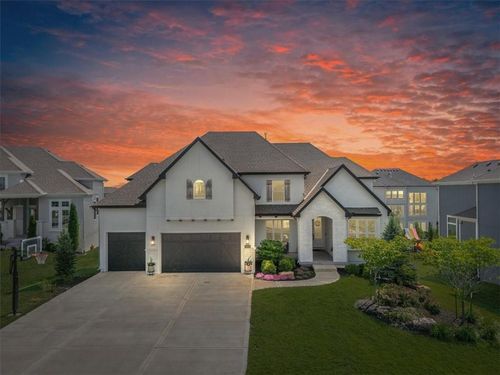 15624 Delmar St, Overland Park, KS, 66224 | Card Image