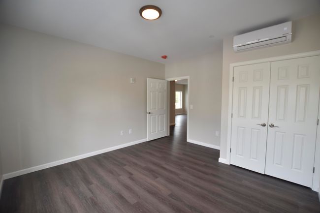 203 - 217 Rockingham Rd, Condo with 2 bedrooms, 2 bathrooms and null parking in Londonderry NH | Image 6