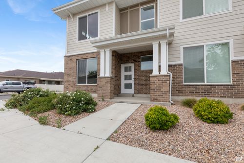 5491 W Fade Ct, West Valley City, UT, 84120-2889 | Card Image