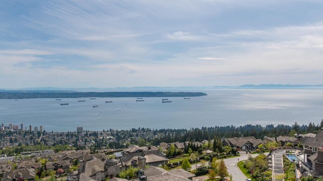 2345 Kadlec Crt, House other with 5 bedrooms, 7 bathrooms and 10 parking in West Vancouver BC | Image 9