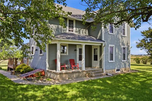 15403 140th Ave, Scotch Grove, IA, 52310-8326 | Card Image