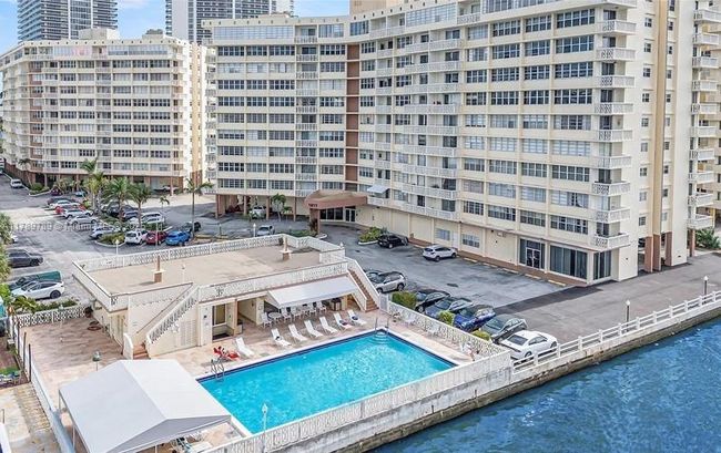 APT-313 - 1825 S Ocean Dr, Condo with 1 bedrooms, 2 bathrooms and null parking in Hallandale Beach FL | Image 14