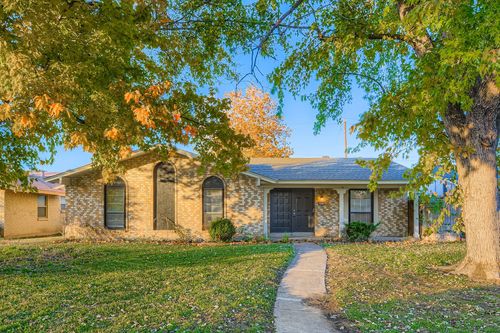 1917 Aspen Ln, Garland, TX, 75044-6701 | Card Image