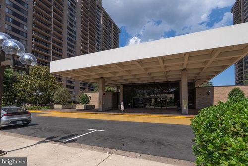 915n-3701 S George Mason Dr, FALLS CHURCH, VA, 22041-3789 | Card Image