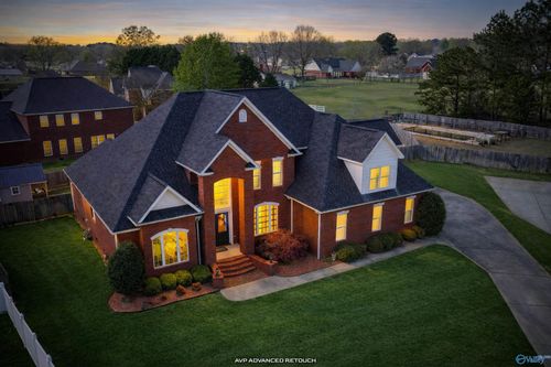3100 Table Rock Dr Sw, Hartselle, AL, 35640-7252 | Card Image