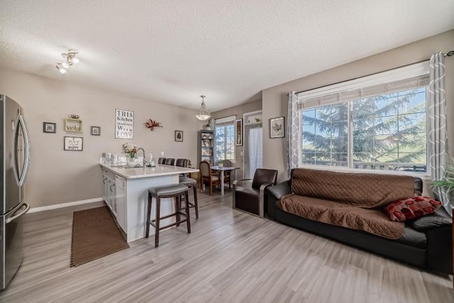 98 Everridge Gardens Sw, Home with 4 bedrooms, 3 bathrooms and 2 parking in Calgary AB | Image 23