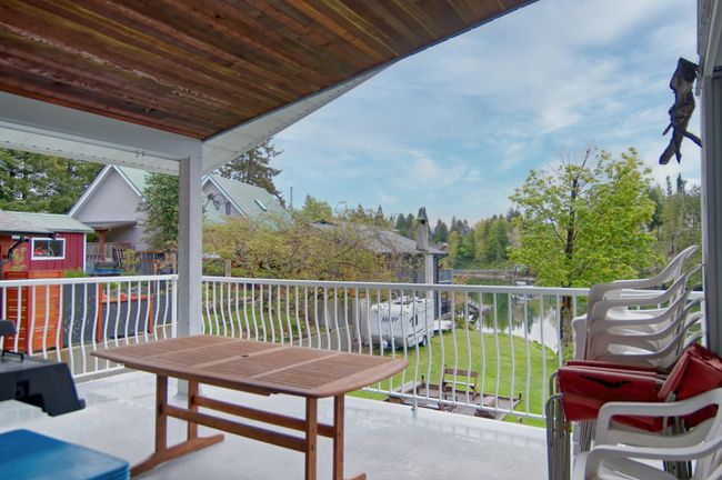 4618 Gerrans Bay Road, House other with 3 bedrooms, 2 bathrooms and 2 parking in Madeira Park BC | Image 14
