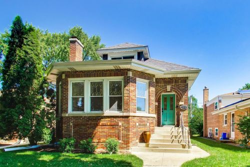 3320 Capitol St, Skokie, IL, 60076-2402 | Card Image