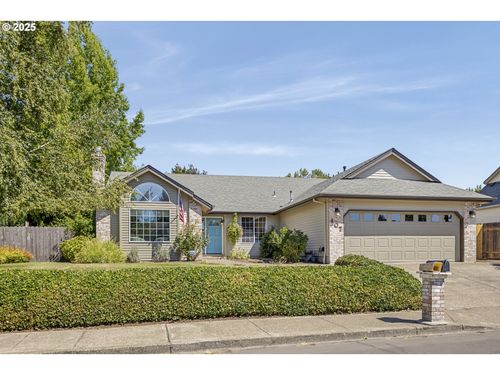 407 E Mountainview Ct, Newberg, OR, 97132-1005 | Card Image