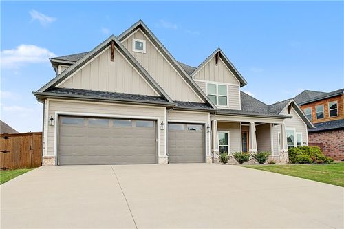 417 Ne Royce Loop, Bentonville, AR, 72712-3352 | Card Image