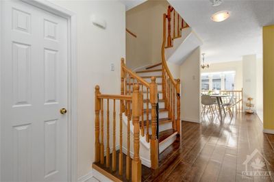 20 Kincardine Dr, Townhouse with 3 bedrooms, 2 bathrooms and 3 parking in Kanata ON | Image 3