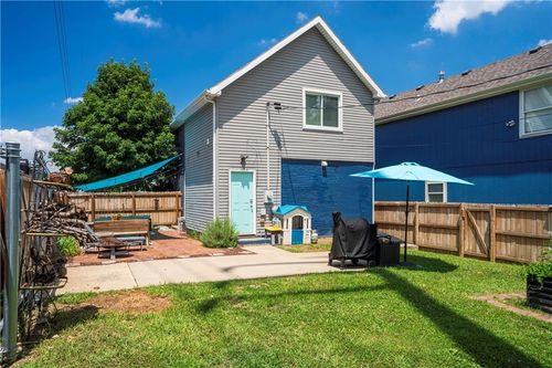 1149 Grandview Blvd, Kansas City, KS, 66102-4403 | Card Image