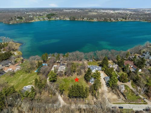 940 Lake Angelus Shrs, Lake Angelus, MI, 48326-1035 | Card Image