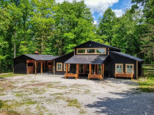279 Crouch Branch Ln, Allardt, TN, 38504-6059 | Card Image