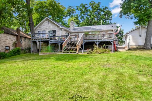 38871 N Lakeview Ave, Antioch, IL, 60002-8170 | Card Image