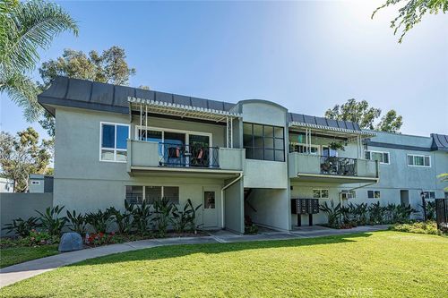 123-5200 E Atherton St, Long Beach, CA, 90815-3954 | Card Image