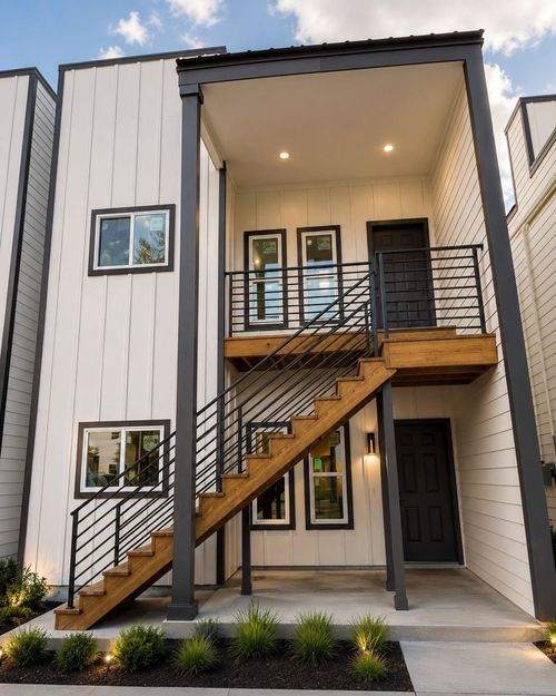 306 & 308 Bolden St, Houston, TX, 77029-4706 | Card Image