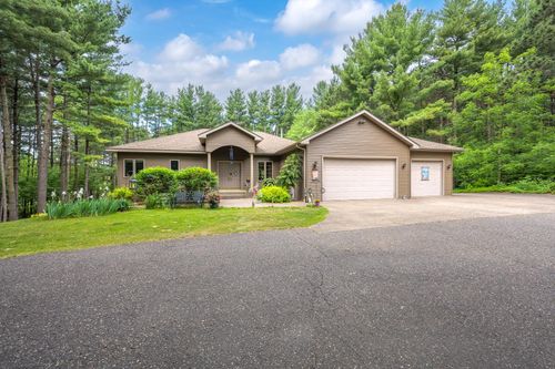m-65 202nd St, Star Prairie, WI, 54026-5732 | Card Image