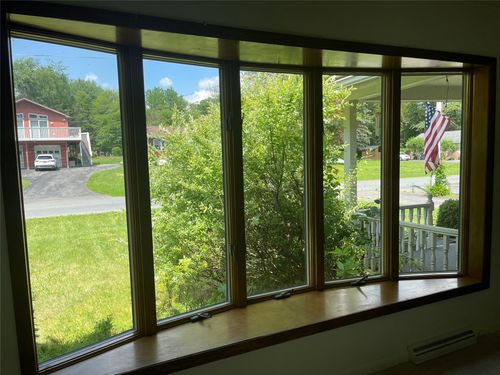 8 Mcdole Rd, Ellenville, NY, 12428-5138 | Card Image