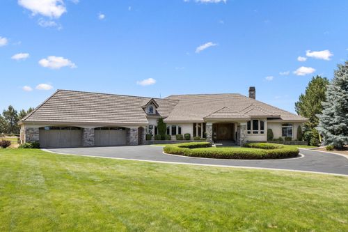 20180 Winston Loop, Bend, OR, 97703-8990 | Card Image