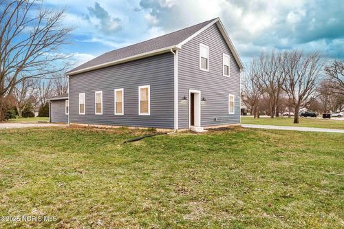 12035 W Township Road 112, Fostoria, OH, 44830-9620 | Card Image