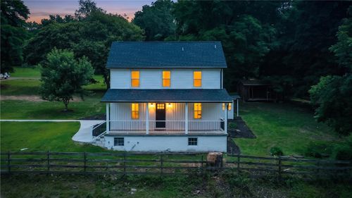 72 Allegheny Rd, Mount Bethel, PA, 18343-5701 | Card Image