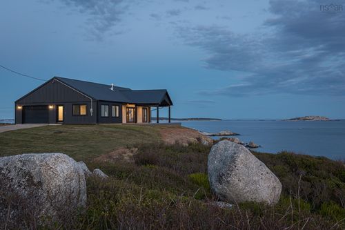 24 Indian Point Rd, Halifax, NS, B3T | Card Image