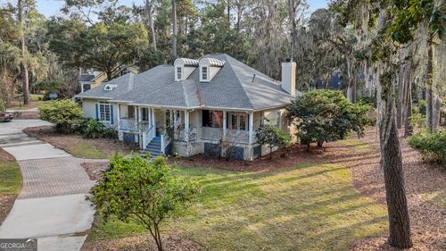 2 Rum Runners Aly, Savannah, GA, 31411-3008 | Card Image