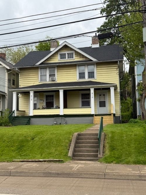 810 5th Ave, Coraopolis, PA, 15108 | Card Image