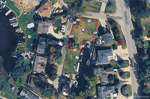 13328 Wendell Drive, Fenton, MI, 48430 | Card Image