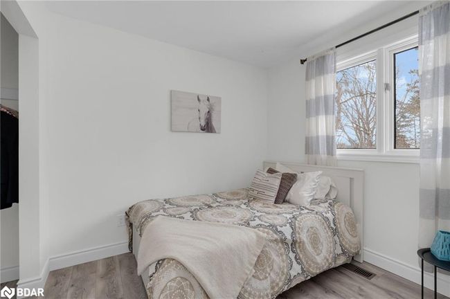 203 Camilla Cres, House other with 5 bedrooms, 2 bathrooms and 6 parking in Thornton ON | Image 23