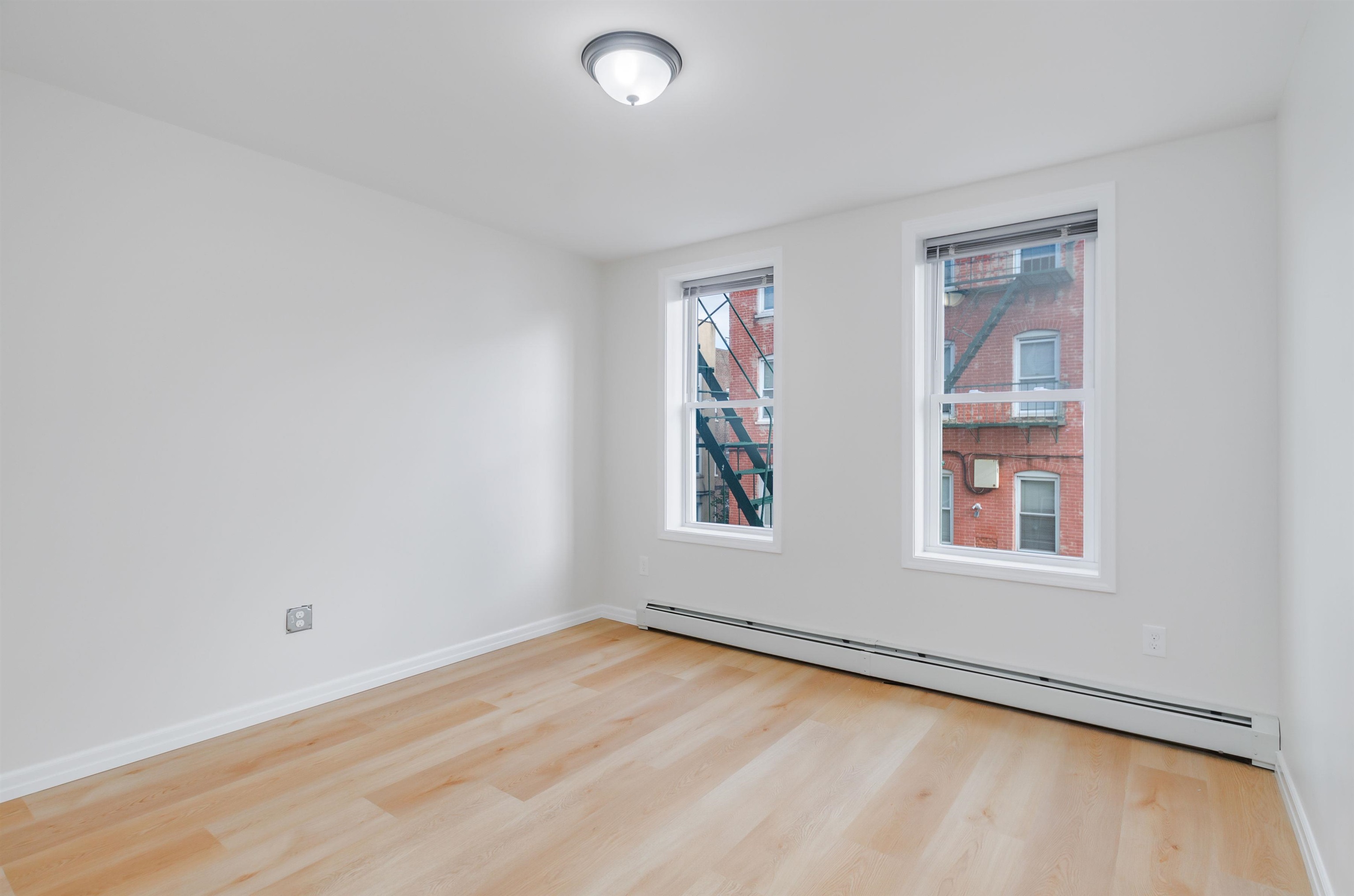 Residential Lease in Bayonne 5