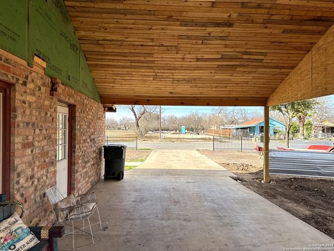 713 Boone St, House other with 2 bedrooms, 2 bathrooms and null parking in Uvalde TX | Image 29