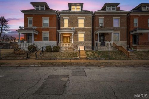 5029 Wells Ave, Saint Louis, MO, 63113-1406 | Card Image