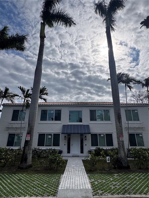 apt-3-2855 Royal Palm Ave, Miami Beach, FL, 33140-4377 | Card Image