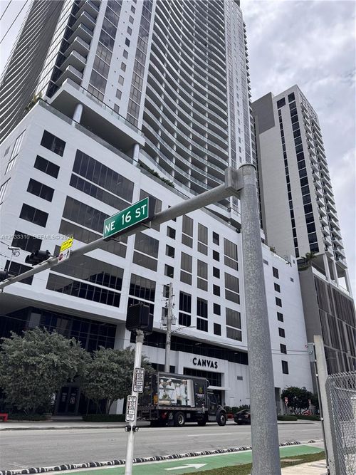 2015-1600 Ne 1st Ave, Miami, FL, 33132-1260 | Card Image