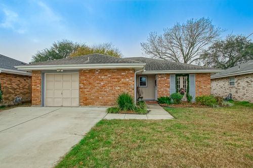 3213 Maryland Ave, Kenner, LA, 70065-4729 | Card Image