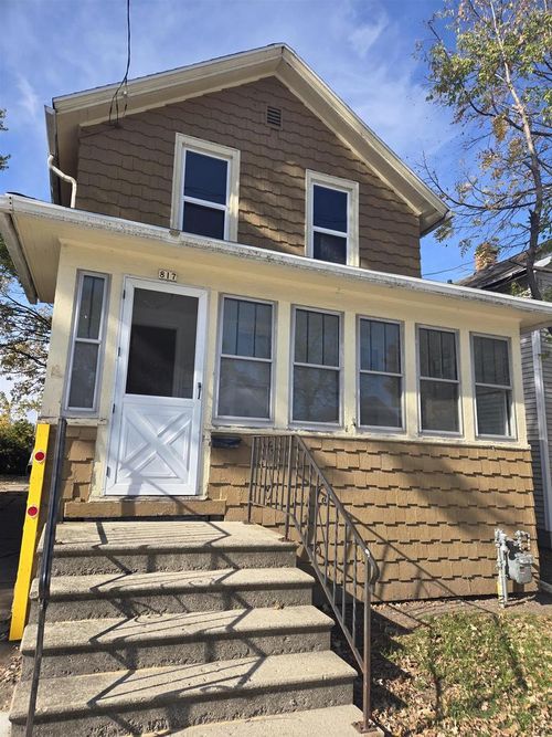 817 Cherry Street, OSHKOSH, WI, 54901 | Card Image