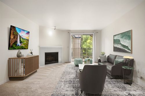 c303-221 9th St, Kirkland, WA, 98033-6036 | Card Image