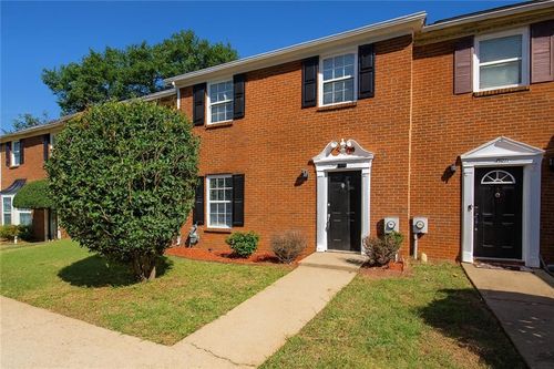 1505 Paces Ferry North Dr Se, Smyrna, GA, 30080-8276 | Card Image