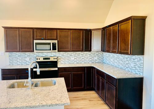 808 Fallbrook Dr, Temple, TX, 76502-4930 | Card Image