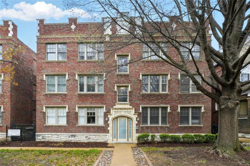 apt-212-4228 Mcpherson Ave, Saint Louis, MO, 63108-2962 | Card Image