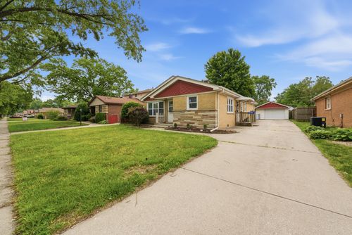3861 153rd Pl, Midlothian, IL, 60445-3766 | Card Image