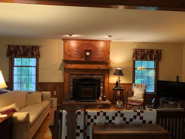 540 Forest Rd, House other with 3 bedrooms, 3 bathrooms and null parking in Lyndeborough NH | Image 6