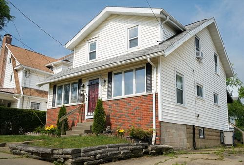 970 S Morgan St, Meadville, PA, 16335-2337 | Card Image