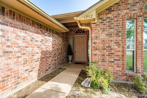 6952 La Hacienda Dr, Flint, TX, 75762-8846 | Card Image