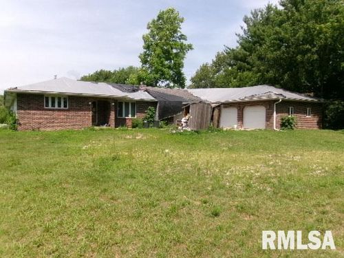 102 Mallard Ln, East Peoria, IL, 61611-9747 | Card Image