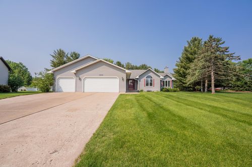 w-3502 Parkside Cir W, Eau Claire, WI, 54701-7194 | Card Image
